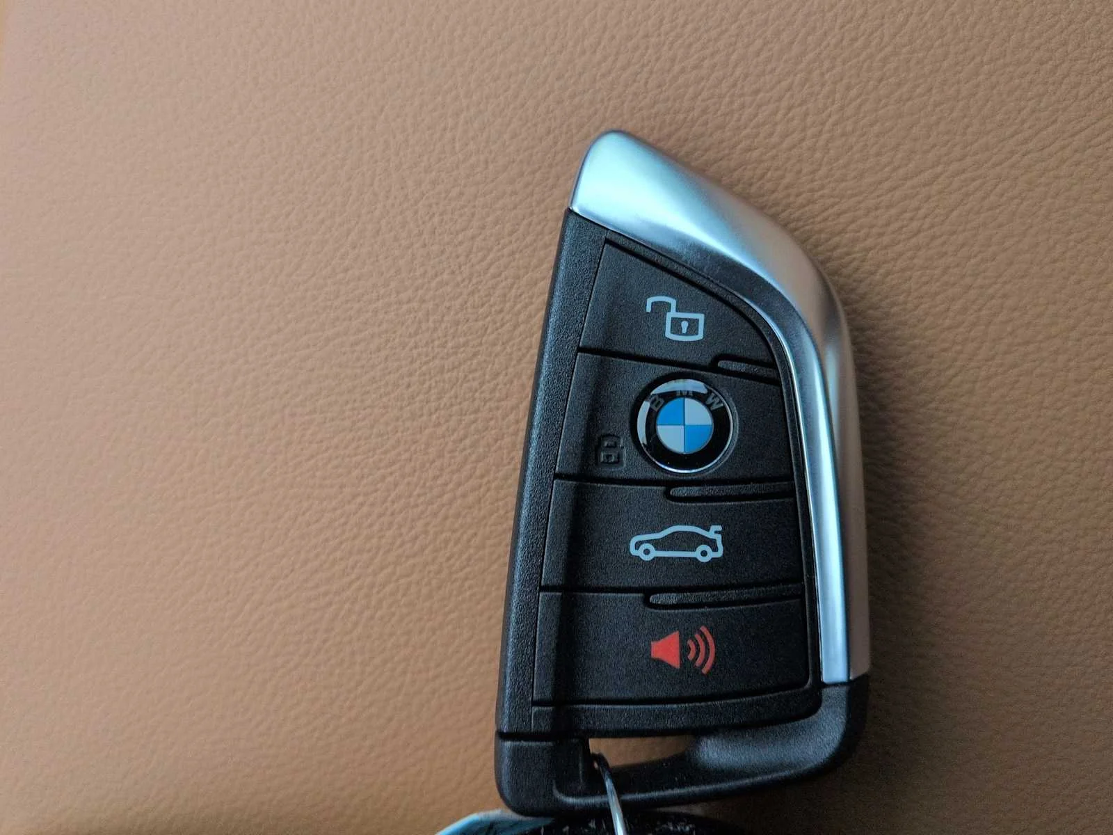Used 2026 Jet Black BMW 330i xDrive image 37