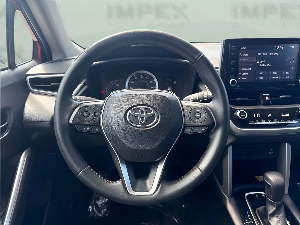 Used 2022 Red Toyota LE image 12