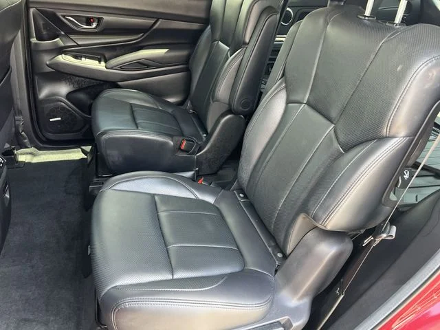 Used 2025 Red Subaru Onyx Edition Touring image 39