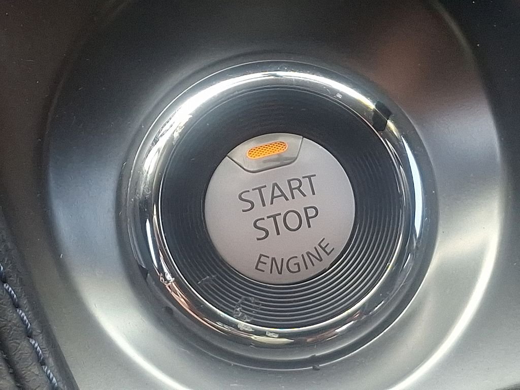 Used 2017 Blue Nissan SR image 24