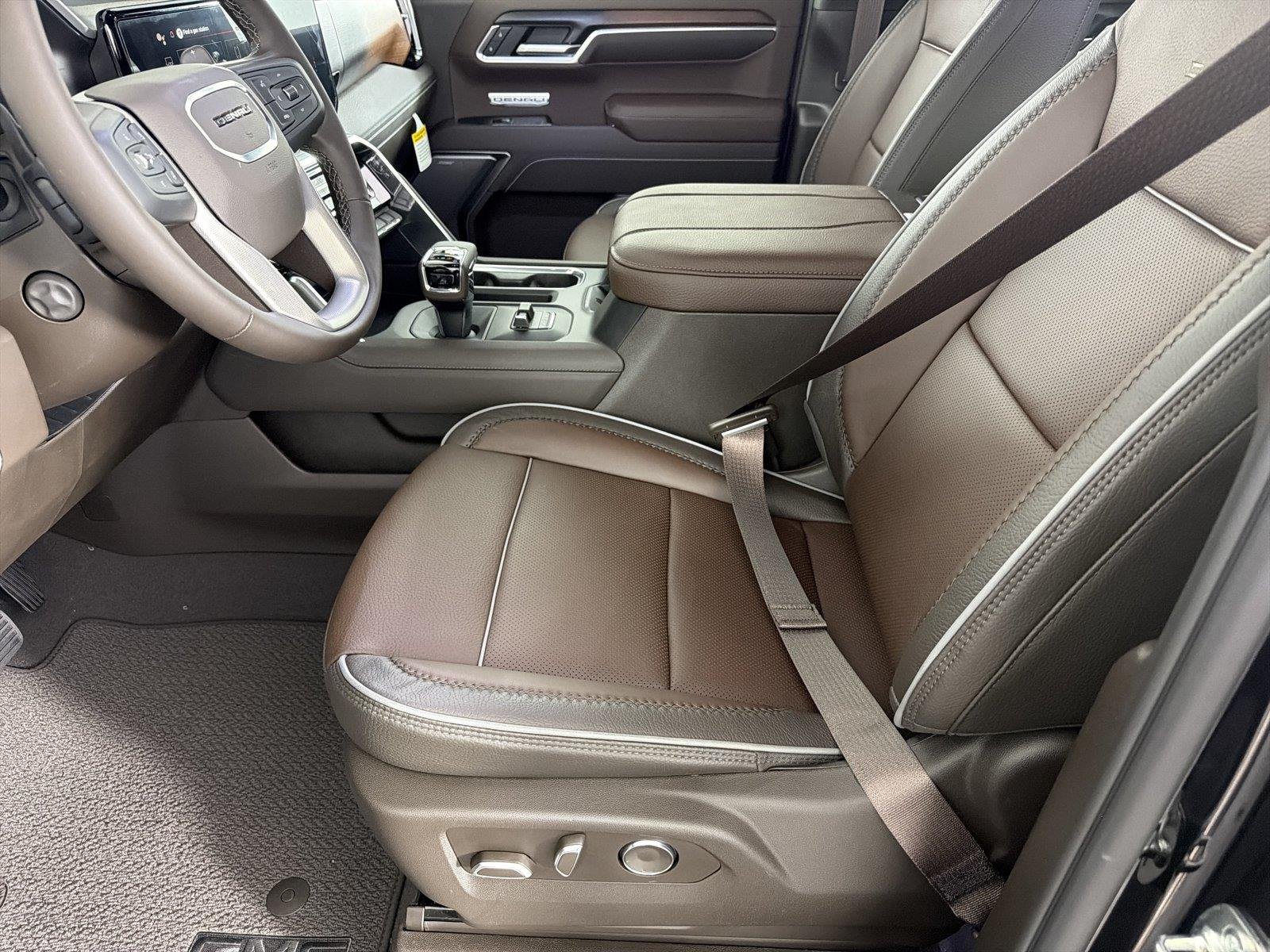 2026 GMC Sierra 1500 Denali - Photo 7