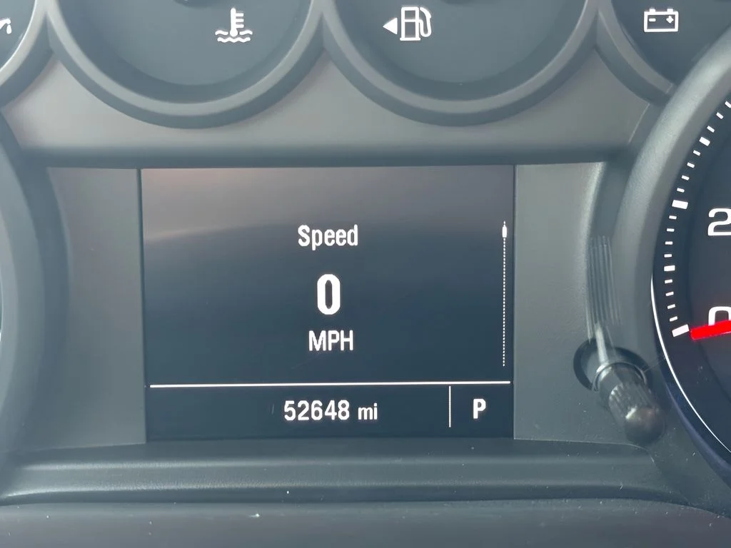 Used 2023 White GMC Pro image 12