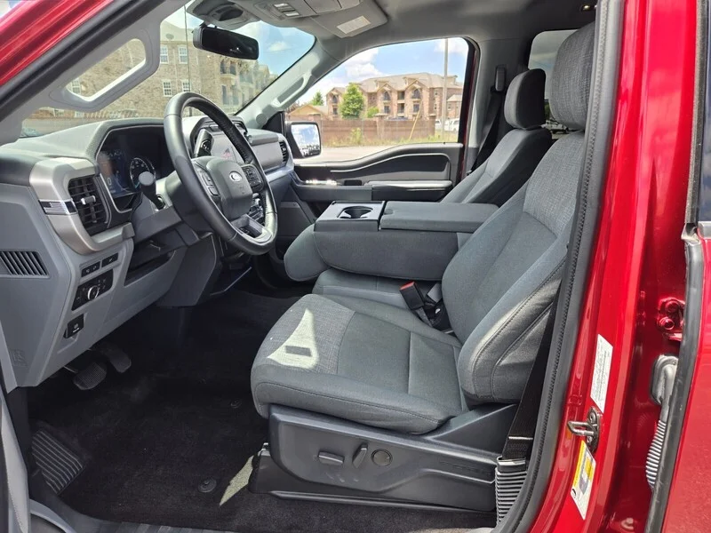 Used 2022 Red Metallic FORD XLT 4WD SUPERCREW 5.5