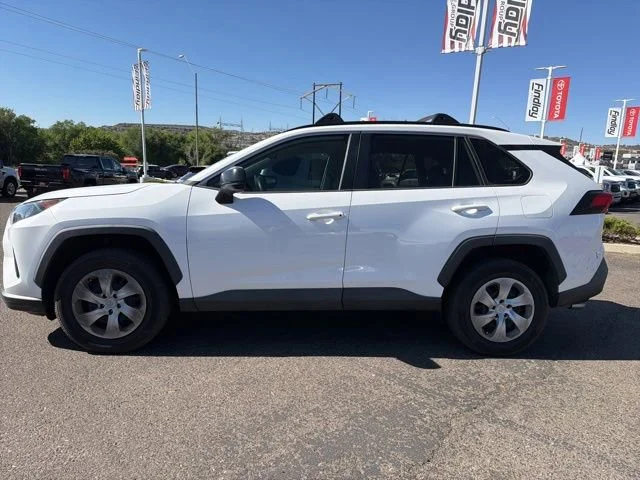 Used 2021 White Toyota LE image 4