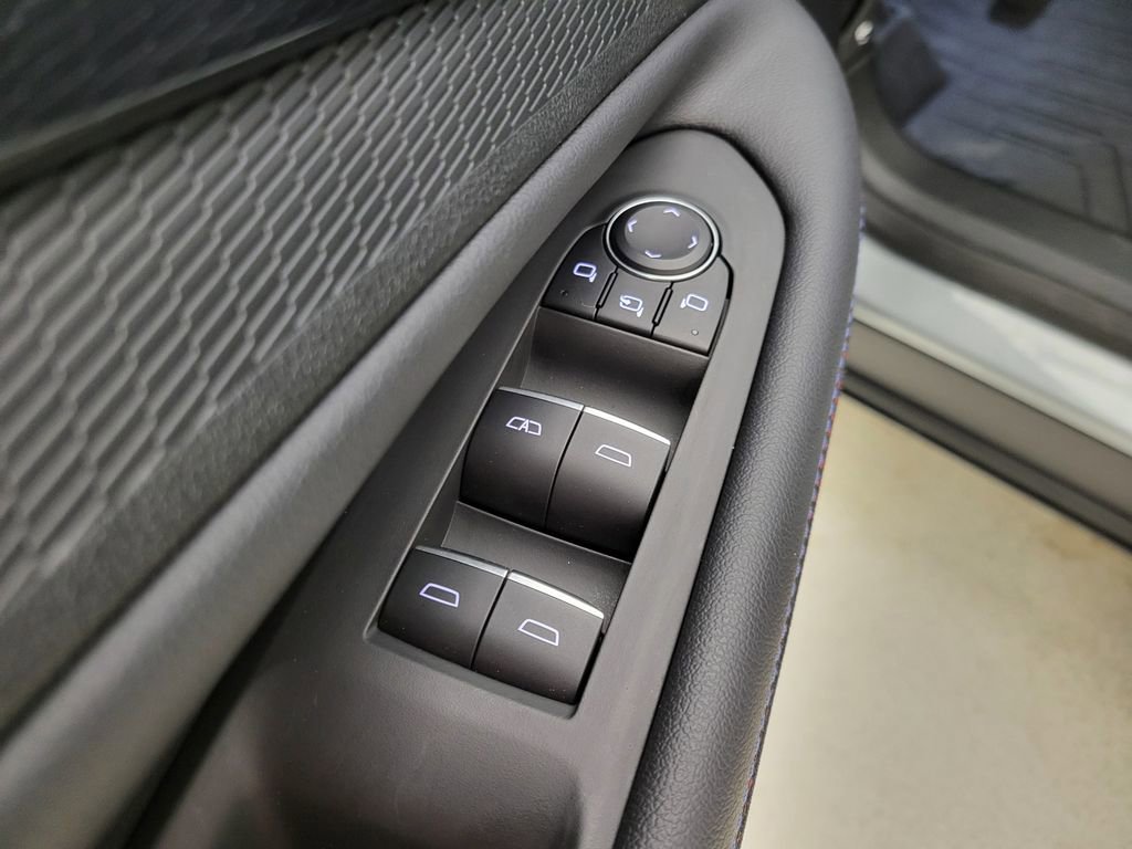 2026 Chevrolet Blazer EV RS - Photo 32