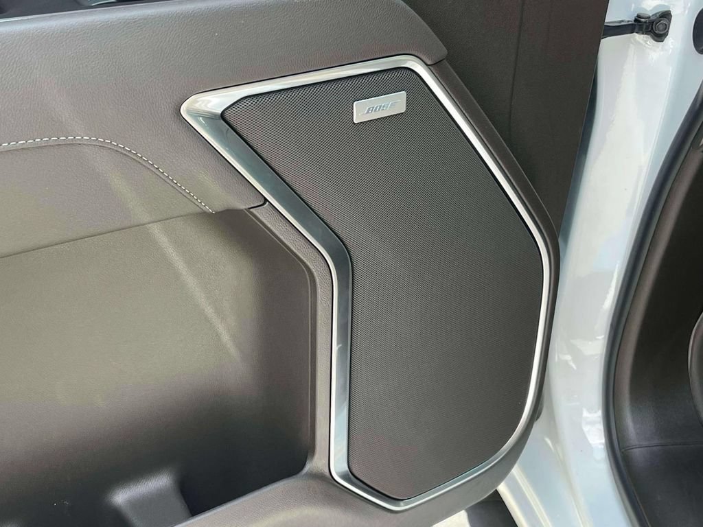 2026 GMC Sierra 1500 SLT - Photo 21