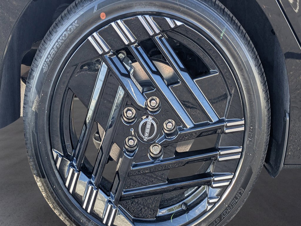 New 2027 Super Black Nissan SR image 9
