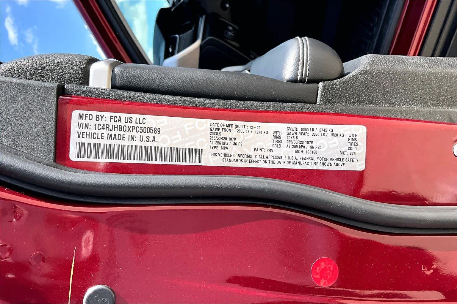 Used 2023 Velvet Red Pearlcoat Jeep Limited image 37