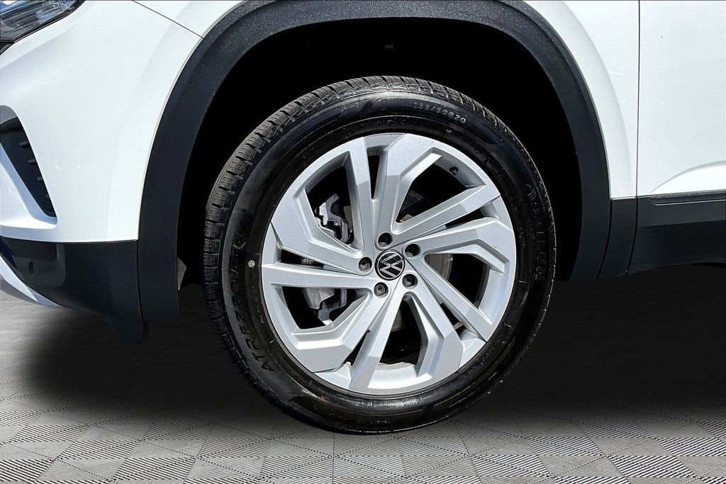 2022 Volkswagen Atlas SE w/Tech - Photo 33
