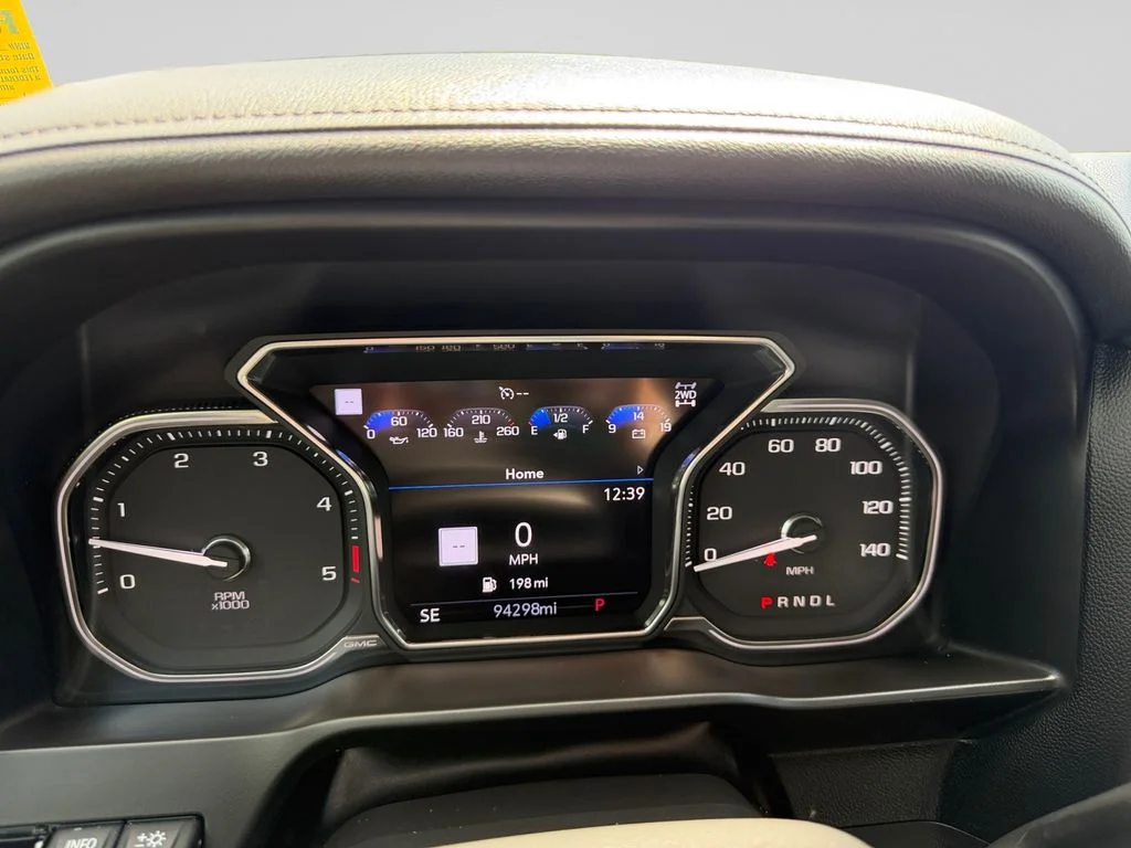 Used 2020 Silver GMC Denali image 14