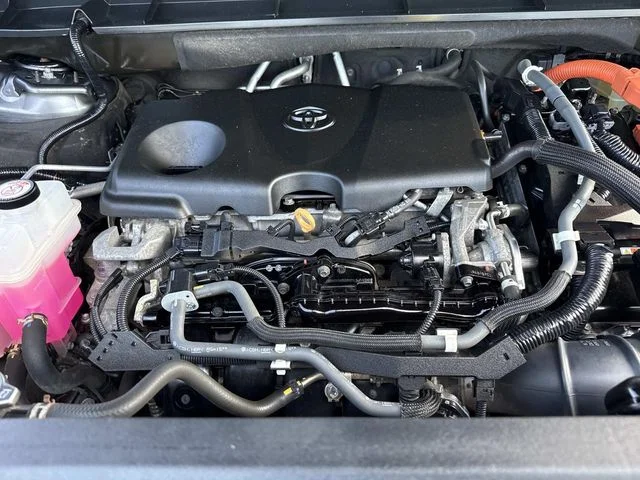 Used 2021 Gray Toyota XLE image 13