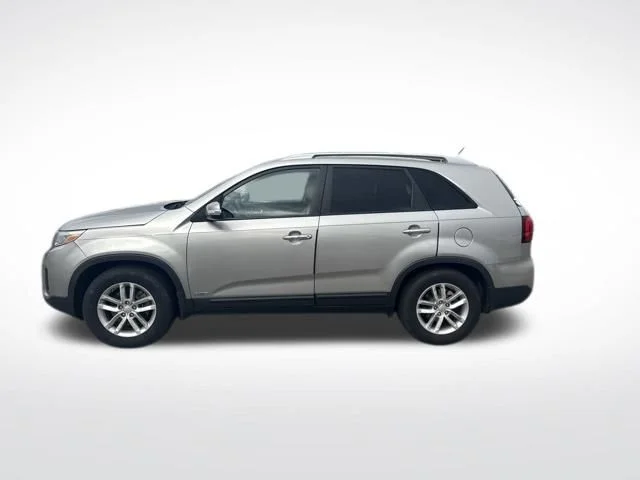 Used 2014 Kia Sorento LX with VIN 5XYKTCA6XEG515111 for sale in Radcliff, KY