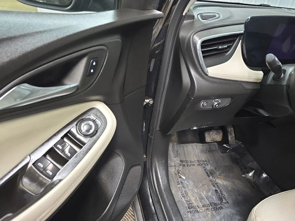 Used 2024 Black Buick Preferred image 27