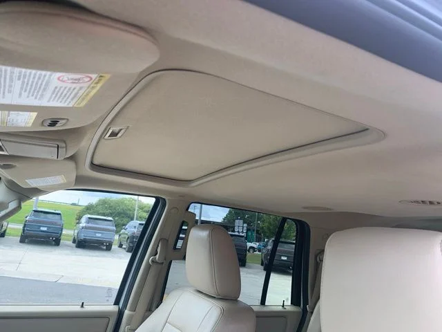 Used 2015 White Ford Limited image 11
