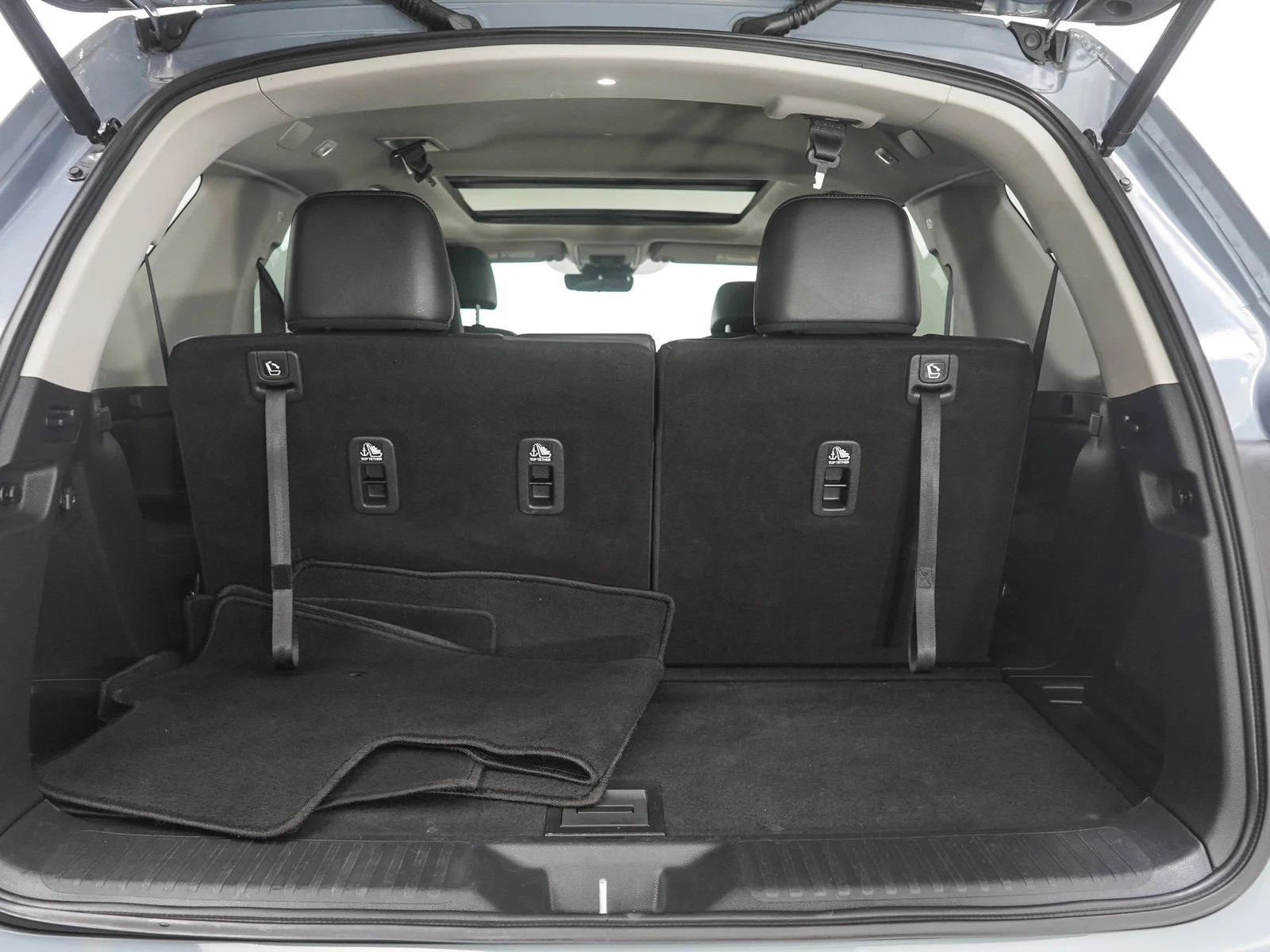 Used 2023 Gray Honda Touring AWD image 10