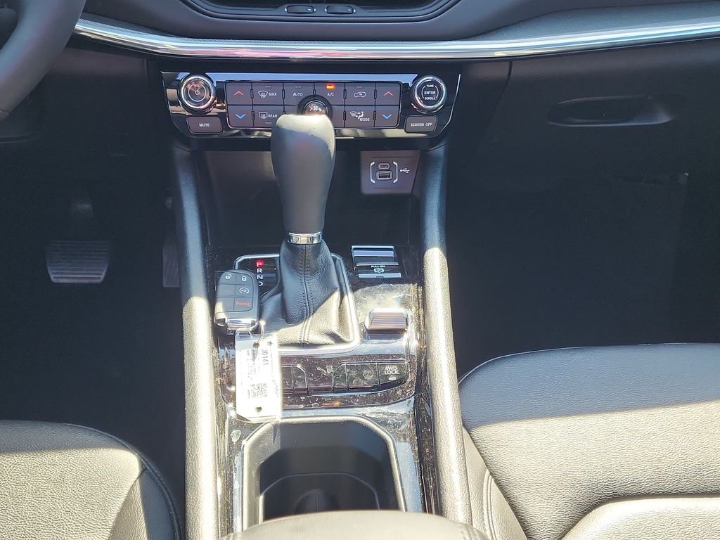 Used 2024 Silver Jeep Limited image 42