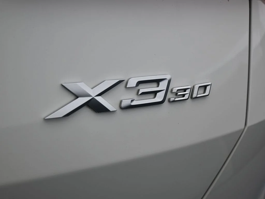 2025 BMW X3 30 - Photo 40