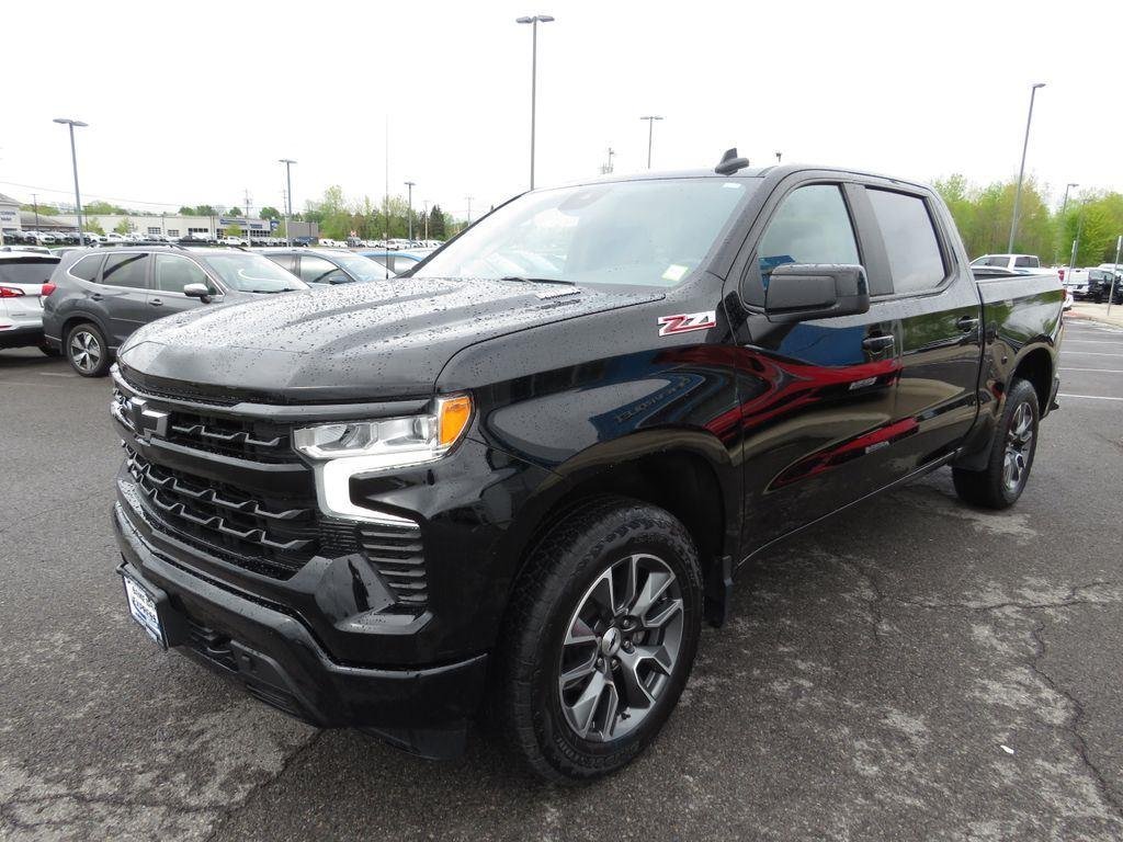 Used 2023 Black Chevrolet RST image 10