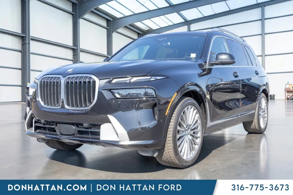2025 BMW X7