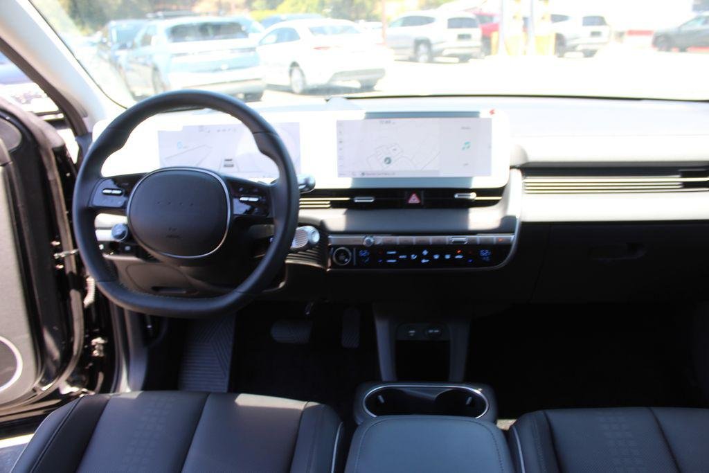 New 2024 Black Hyundai Limited image 19