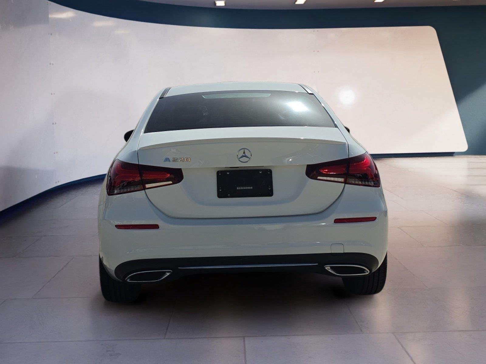Used 2020 Polar White Mercedes-Benz A 220 image 4