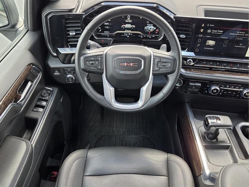 Used 2023 Sterling Metallic GMC 4WD CREW CAB 147" ELEVATION W/3SB image 14