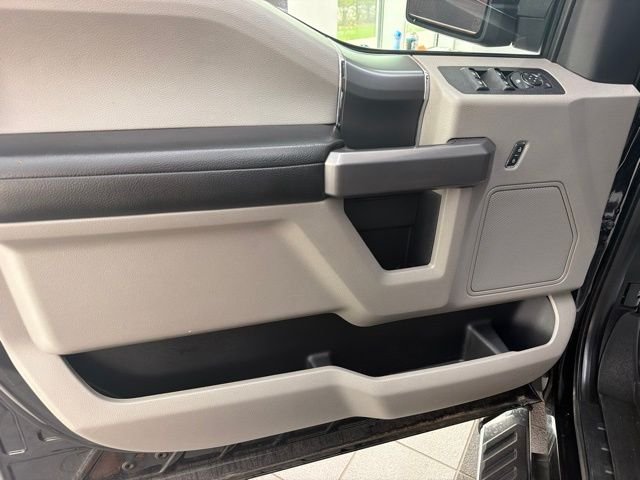 Certified Used 2019 Agate Black Metallic Ford  image 16