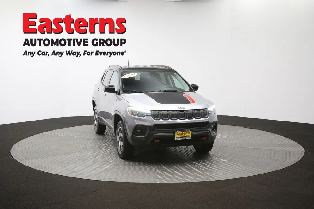 Used 2022 Silver Jeep Trailhawk image 51