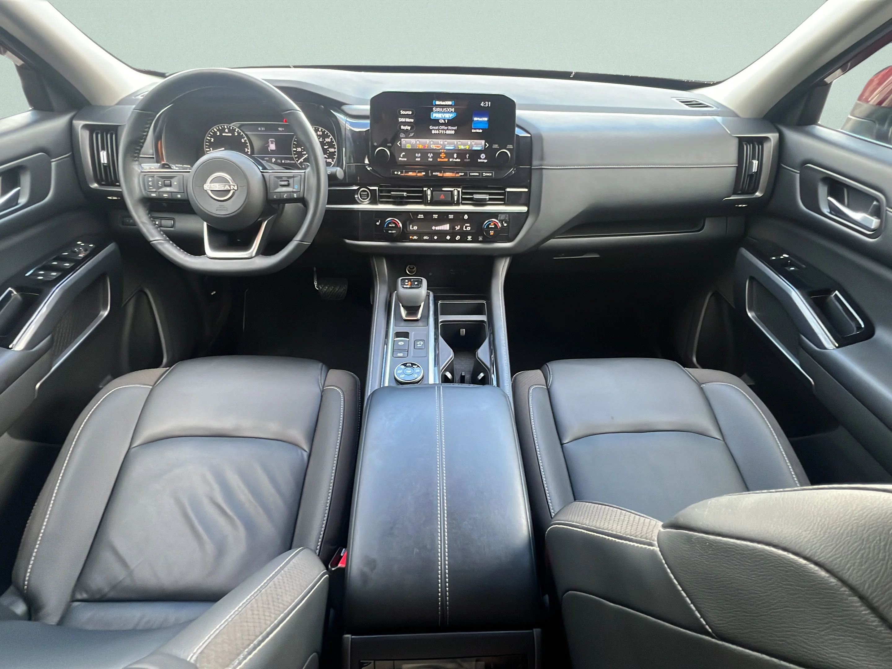 Used 2023 Scarlet Ember Tintcoat Nissan SL image 14