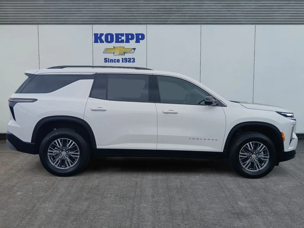 New 2026 Summit White Chevrolet LT image 6