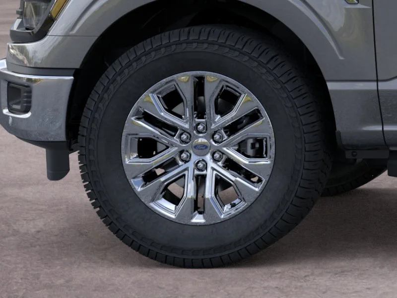 New 2026 Carbonized Gray Metallic Ford XLT image 19