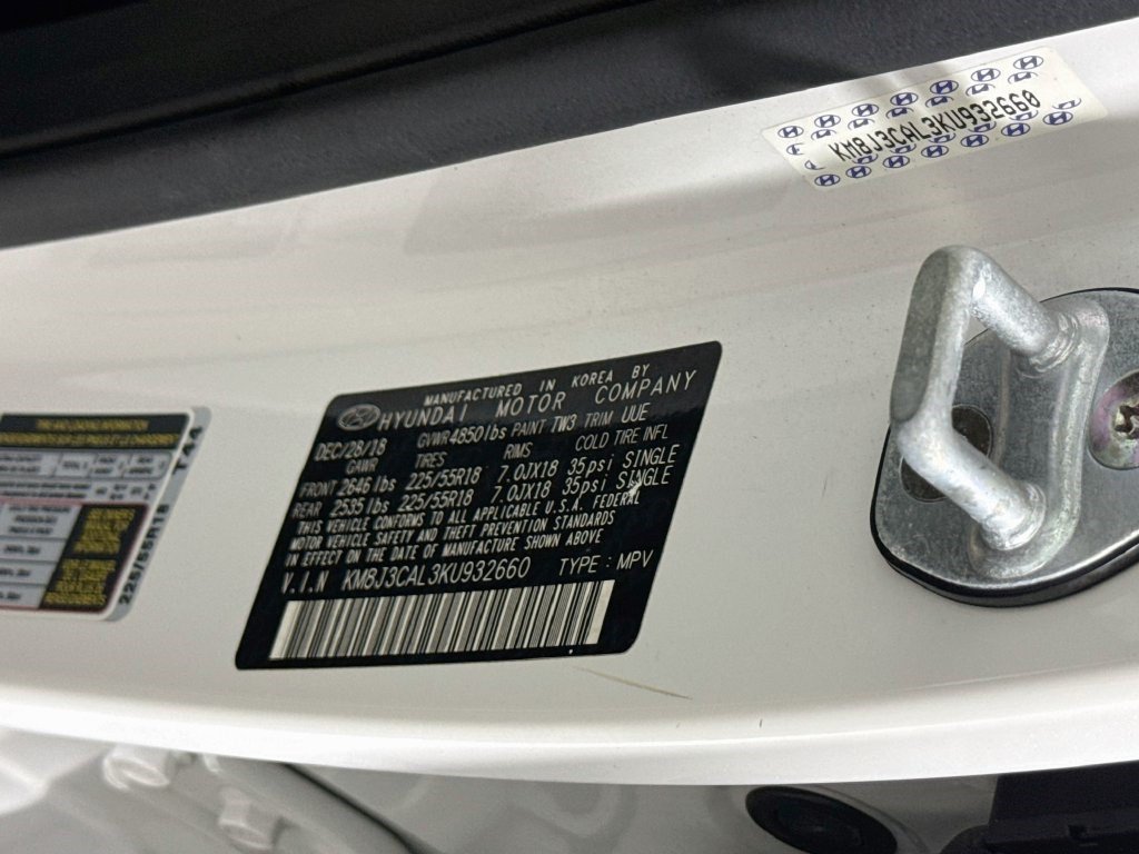 Used 2019 White Pearl Hyundai Limited image 36