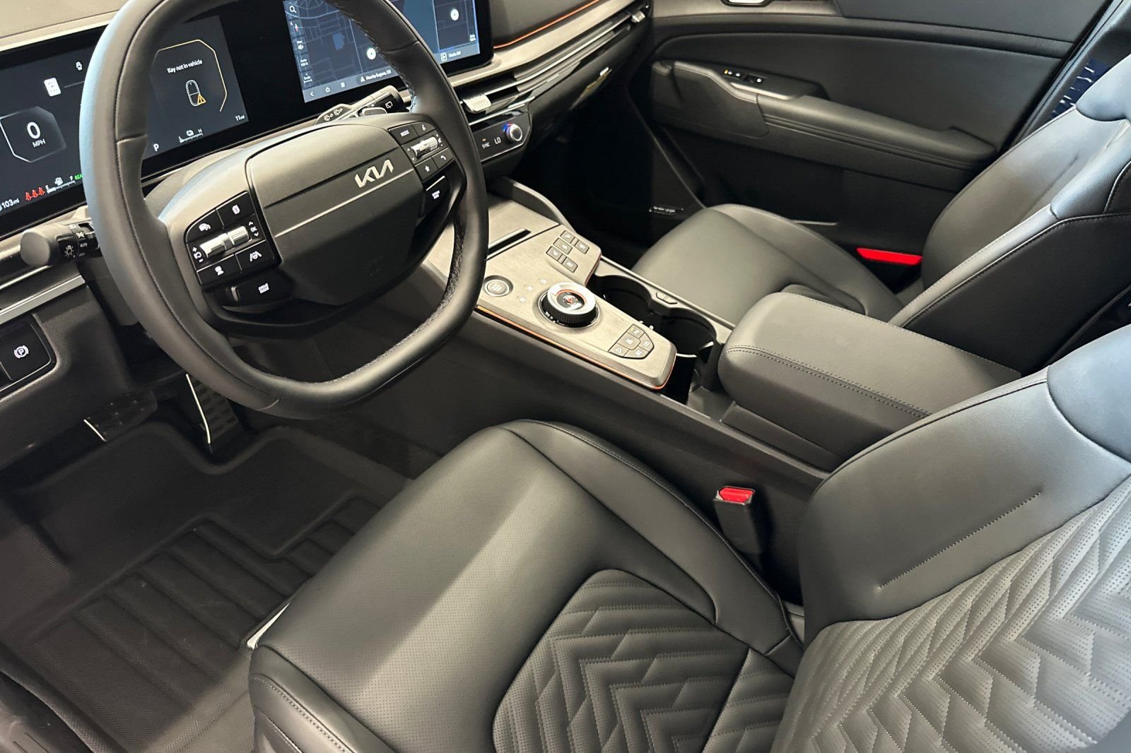 New 2026 Snow White Pearl Kia X-Line Prestige image 6
