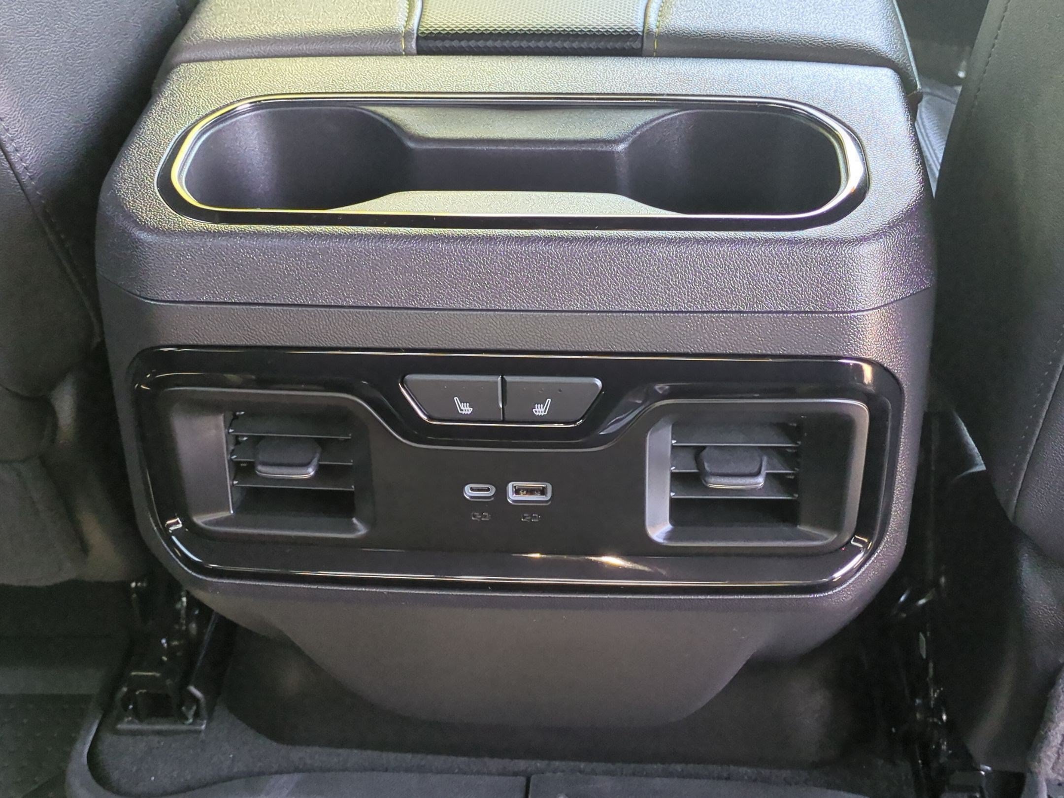 2025 Chevrolet Silverado 1500 ZR2 - Photo 30