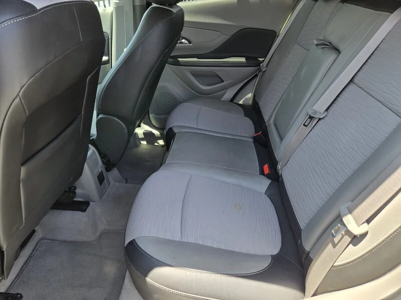 Used 2016 Summit White Buick 4DR FWD image 8