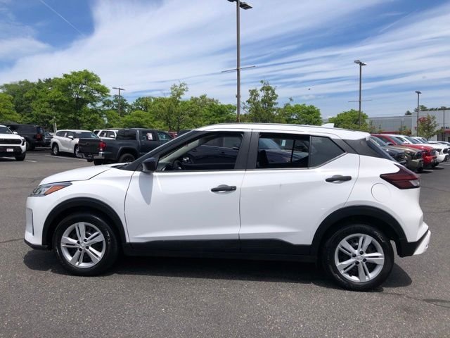 Used 2024 White Nissan S image 6