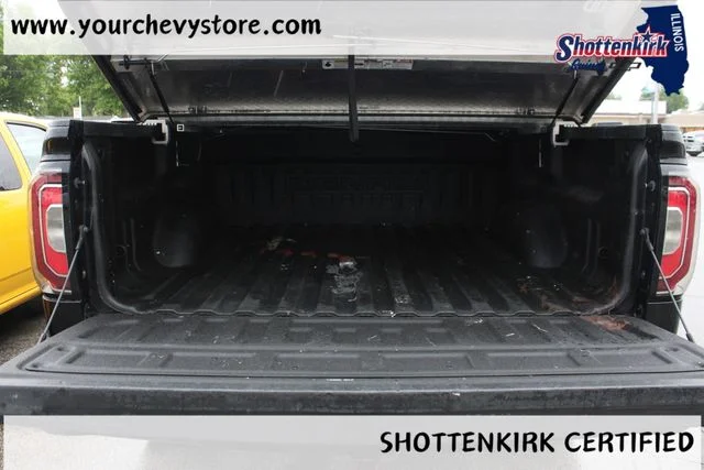 Used 2018 Black GMC Denali image 5