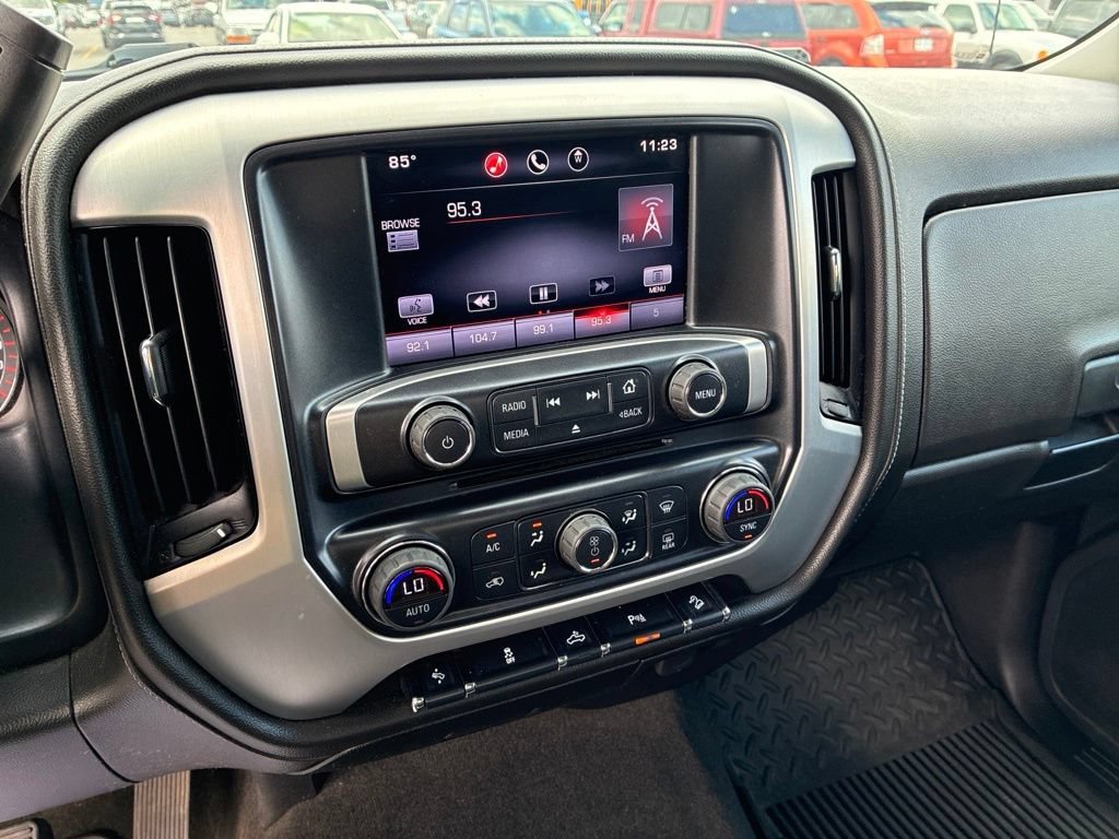 Used 2015 FIRE RED GMC SLE image 40