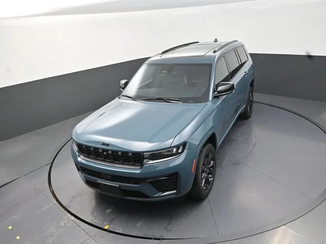 New 2026 Steel Blue Exterior Paint Jeep Limited Reserve image 13