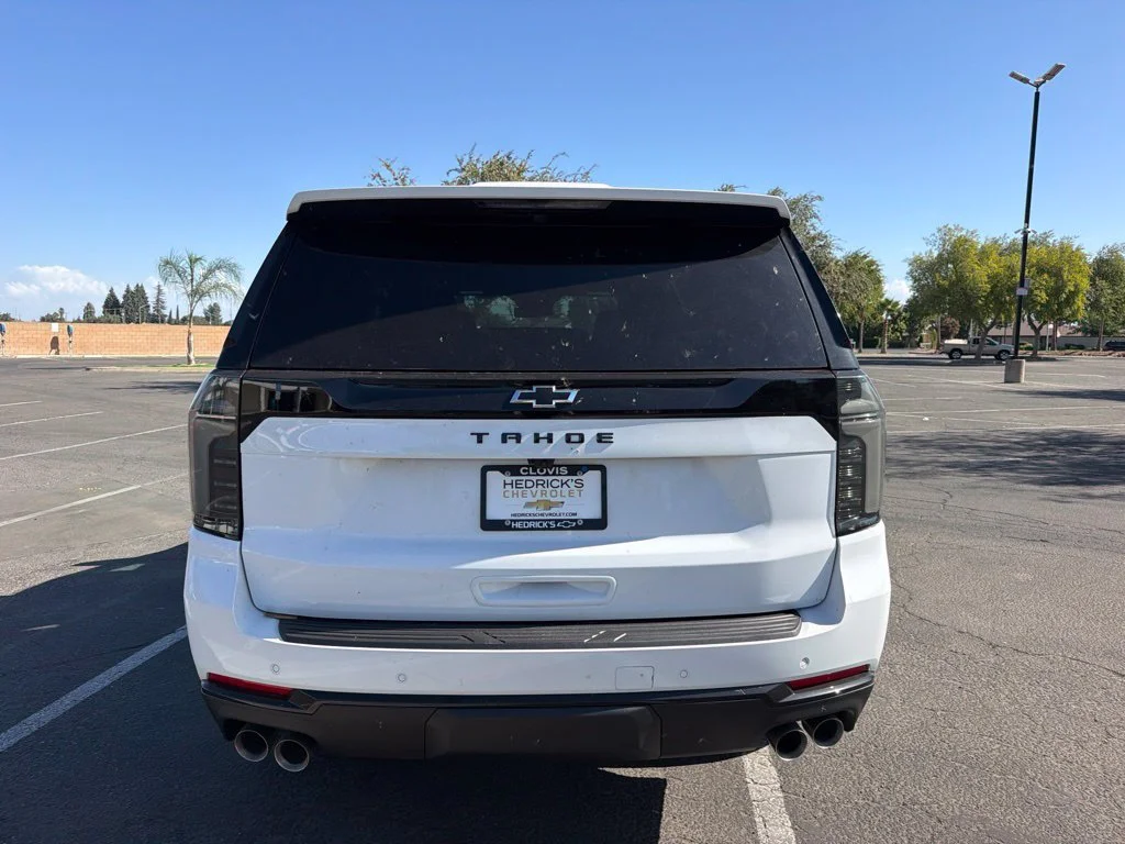 2027 Chevrolet Tahoe Z71 - Photo 6