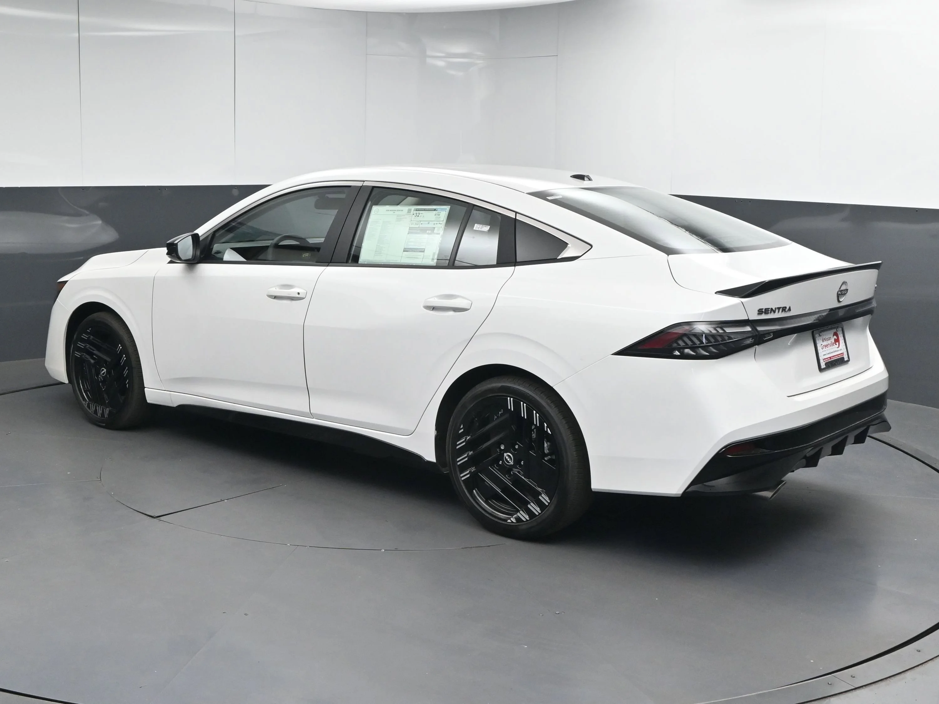 New 2026 Aspen White Tricoat Nissan SR image 5