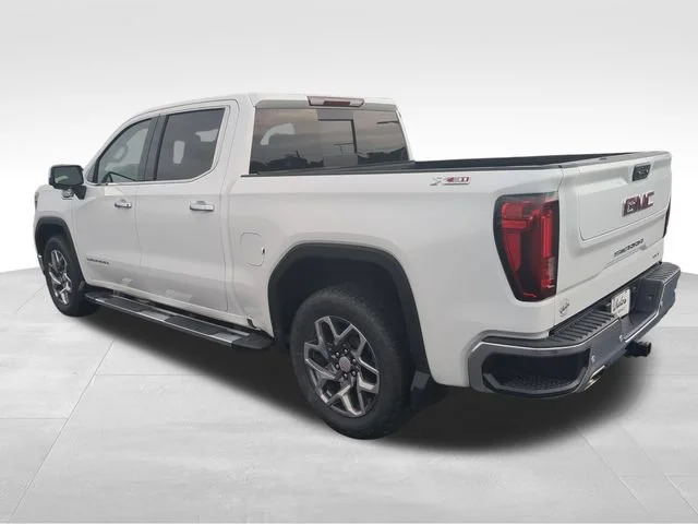 Used 2024 Summit White GMC SLT image 3