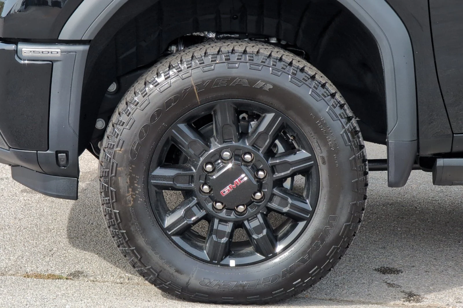 New 2026 Onyx Black GMC AT4 image 26