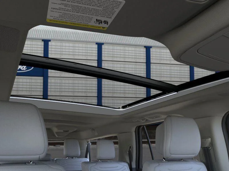 New 2026 Star White Metallic Tri-Coat Ford MAX Platinum® image 22