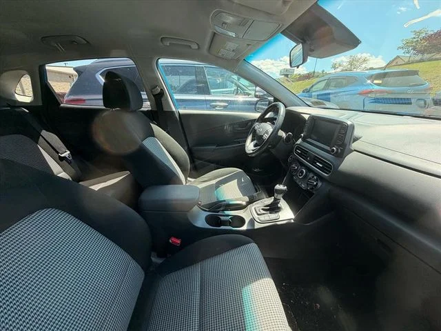 Used 2019 Blue Hyundai SEL image 9