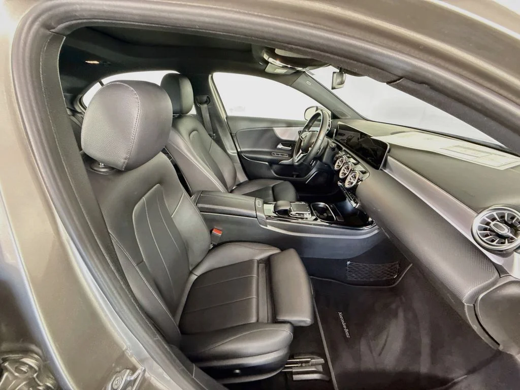Used 2019  Mercedes-Benz A 220 image 29