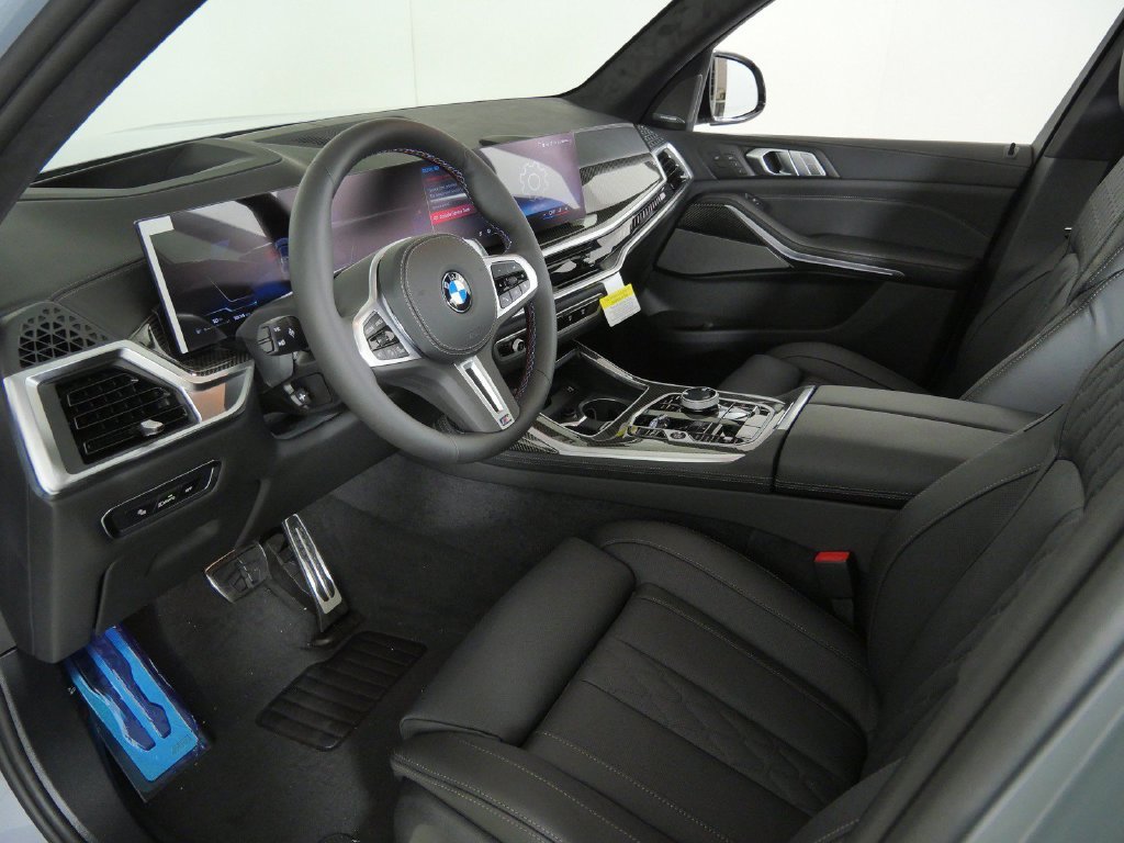 New 2027 Brooklyn Grey Metallic BMW M60i image 37