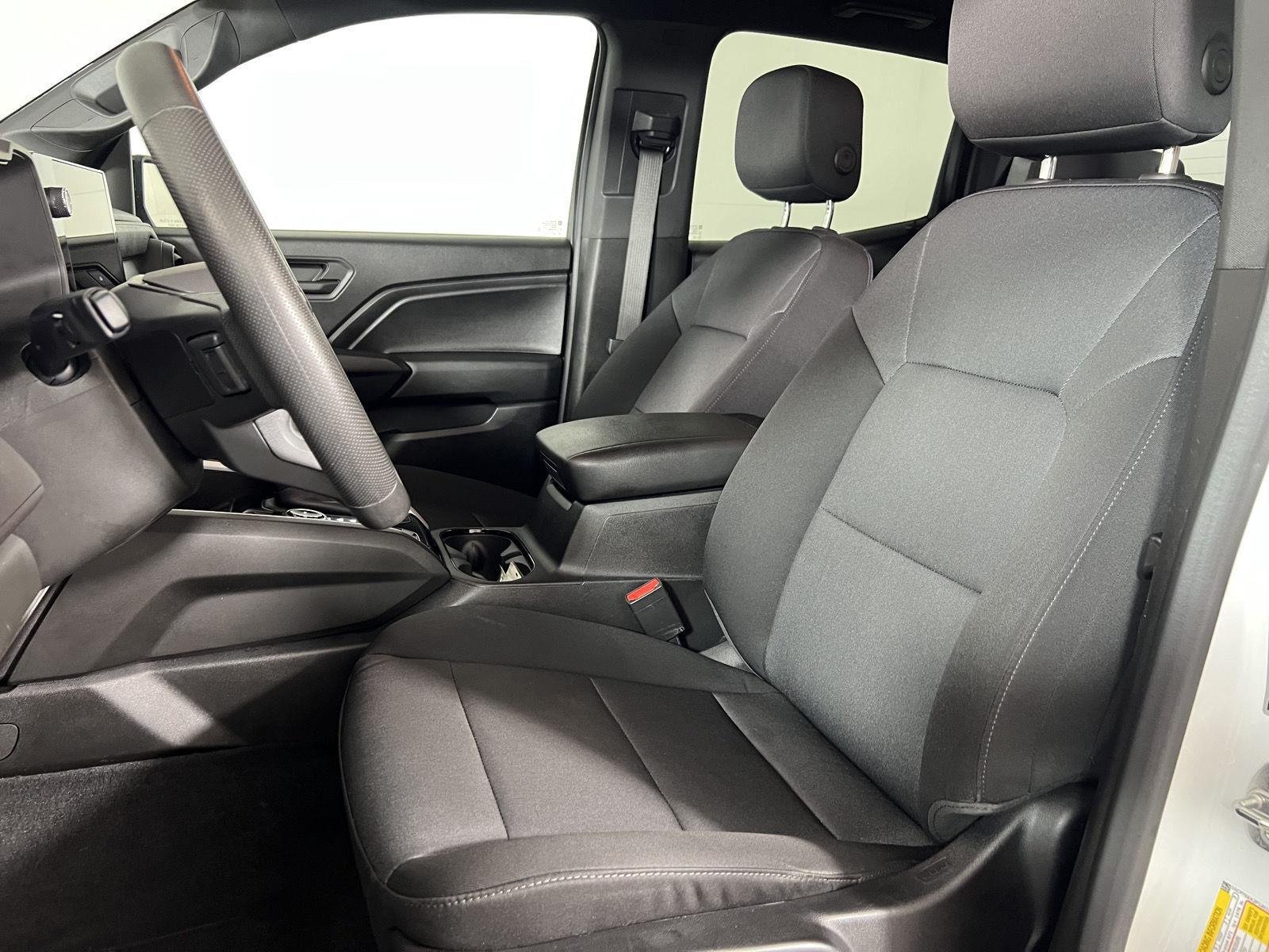 Used 2023 Summit White Chevrolet Trail Boss image 3