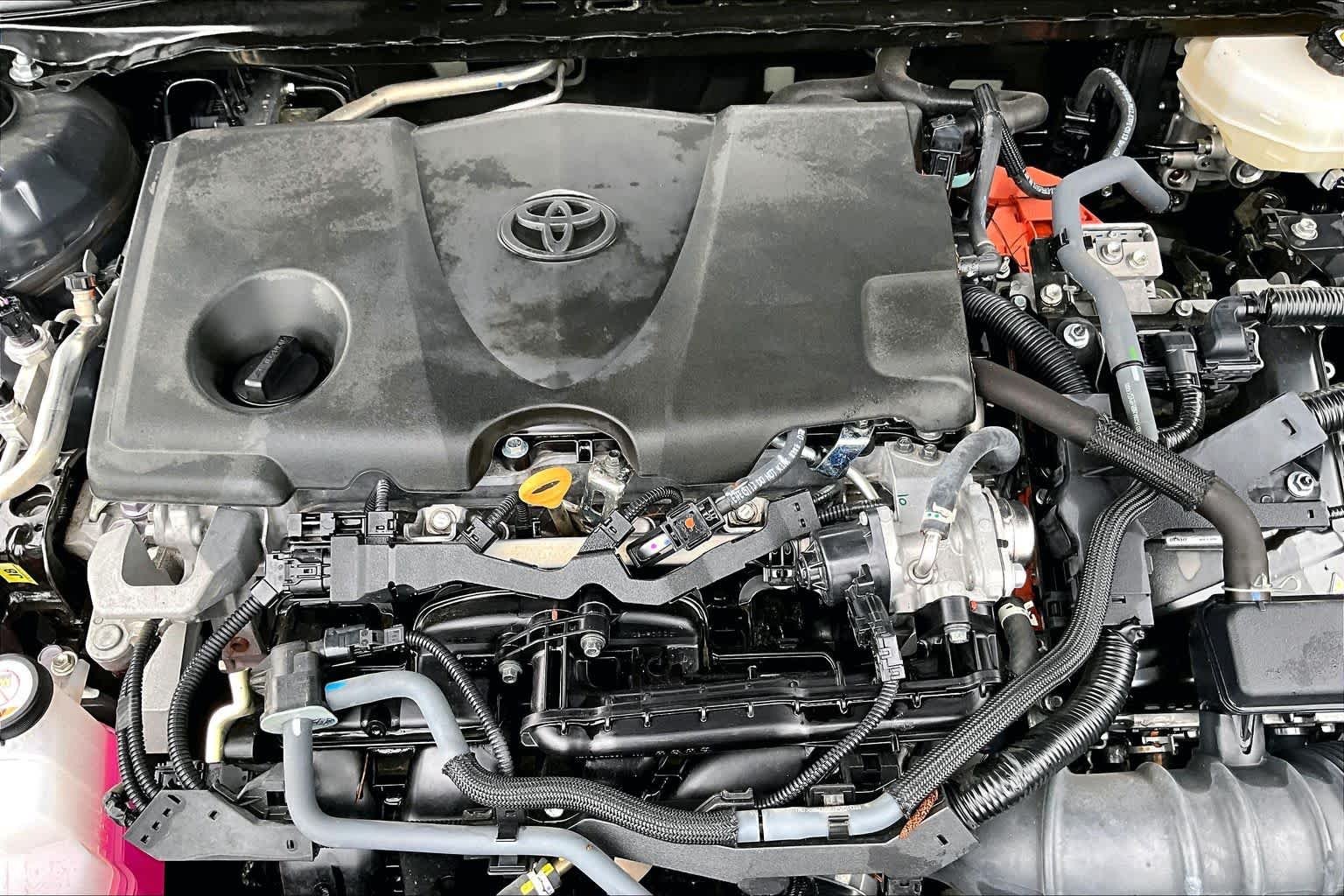 Used 2025 Underground Toyota SE image 33