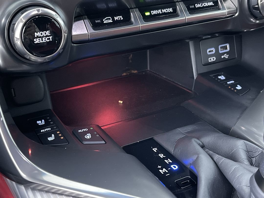 Used 2024 Atomic Silver Lexus 600 F SPORT image 20